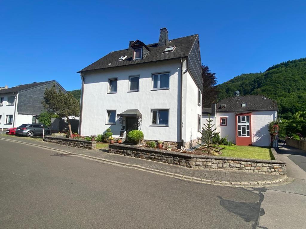 Ferienwohnung Sonnen - Terrasse Bernkastel-Kues Eksteriør billede